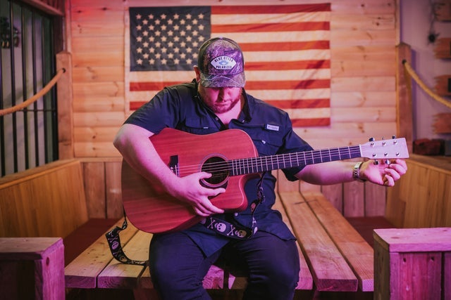 Luke Combs UK